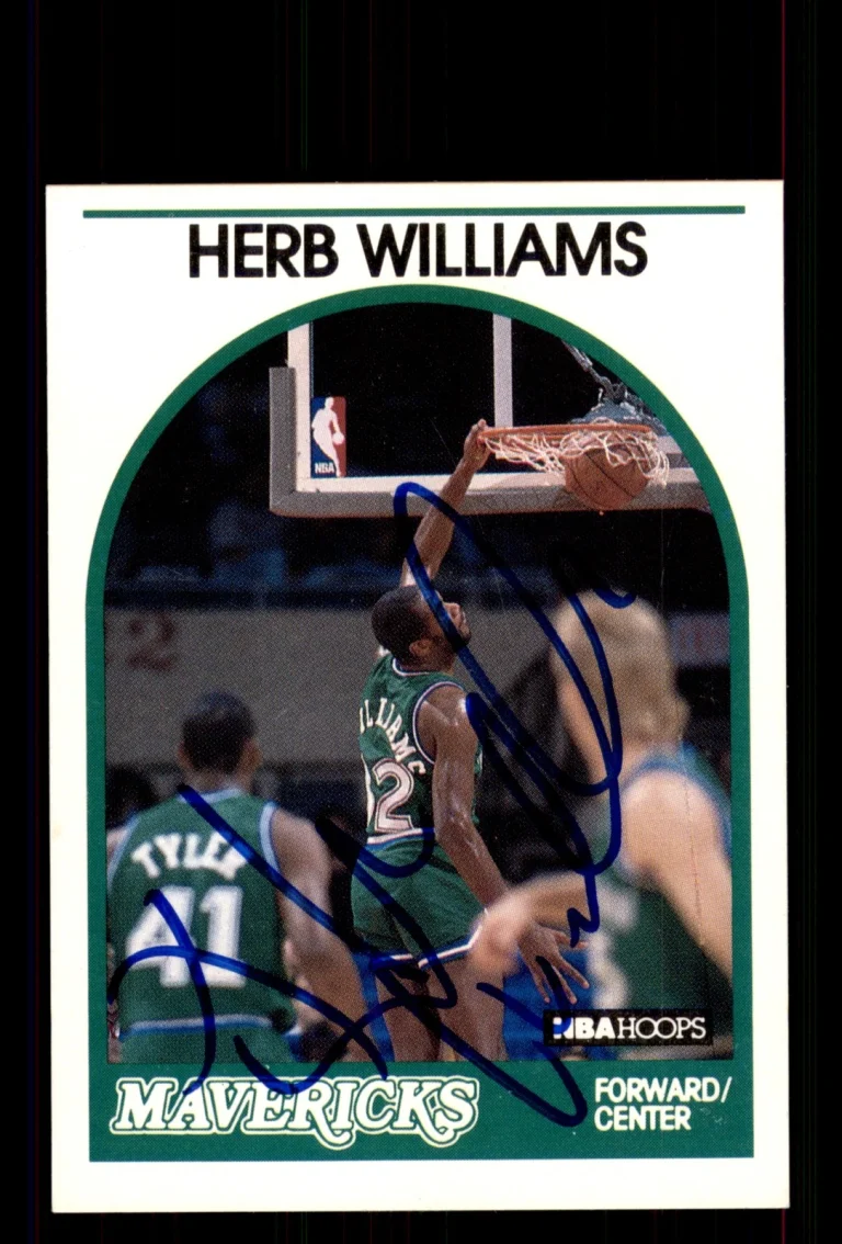 Signed Basketball Card Auto Herb Williams 1989-90 Hoops #131 Dallas Mavericks
