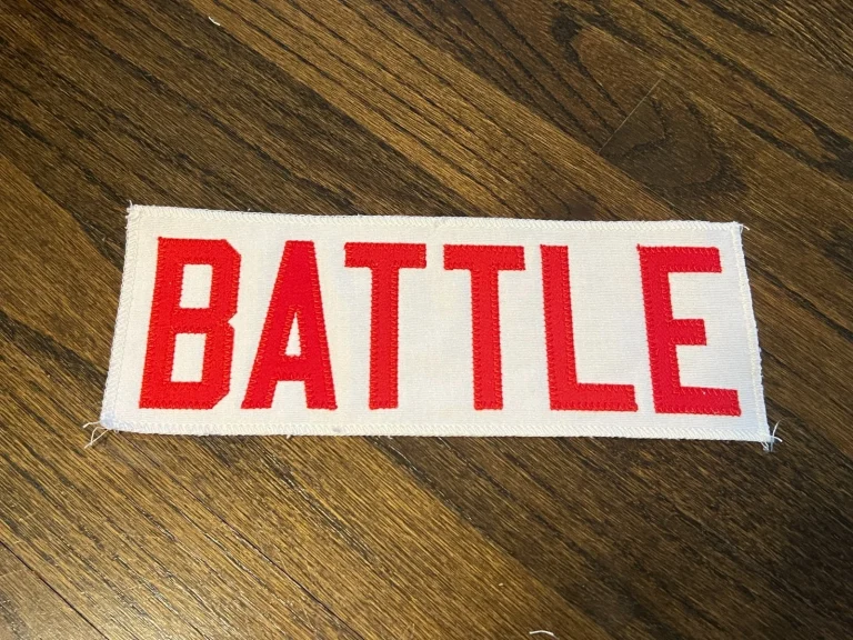 KANSAS CITY CHIEFS GAME USED ? ISSUED JERSEY NAMEPLATE NFL FOOTBALL BATTLE