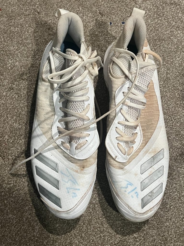 JORGE SOLER SIGNED GAME USED BASEBALL CLEATS AUTO MARLINS BRAVES ROYALS AUTO