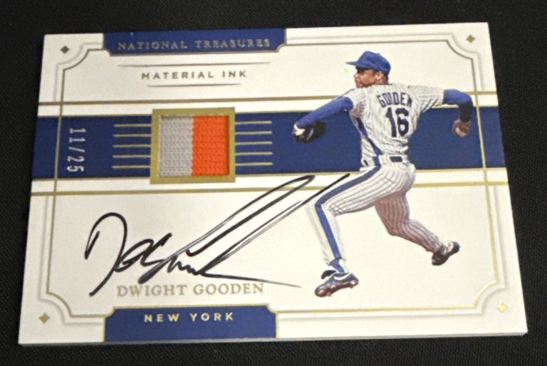 2017 National Treasures Dwight Gooden Material Ink Patch Auto /25 