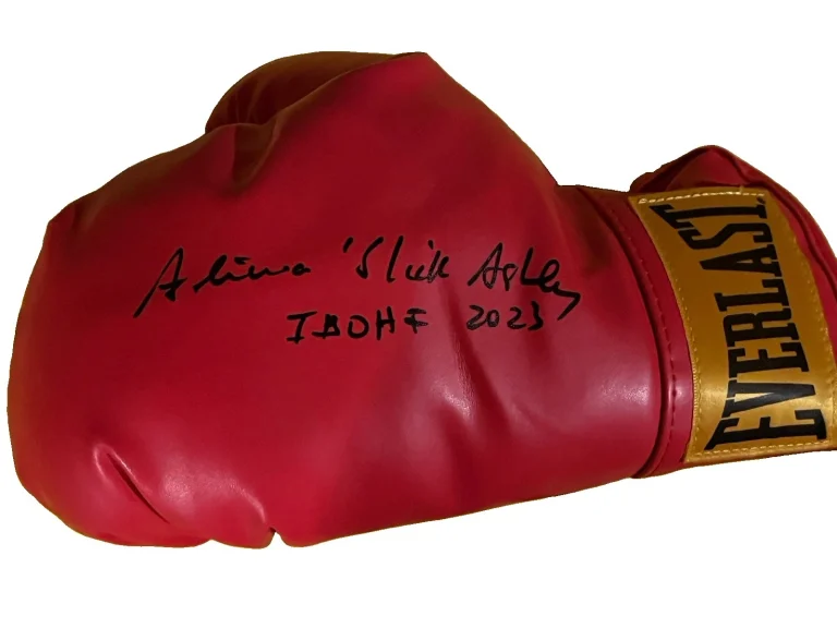 ALICIA SLICK ASHLEY SIGNED AUTOGRAPH EVERLAST BOXING GLOVE JSA COA HOF 2023 CHAM