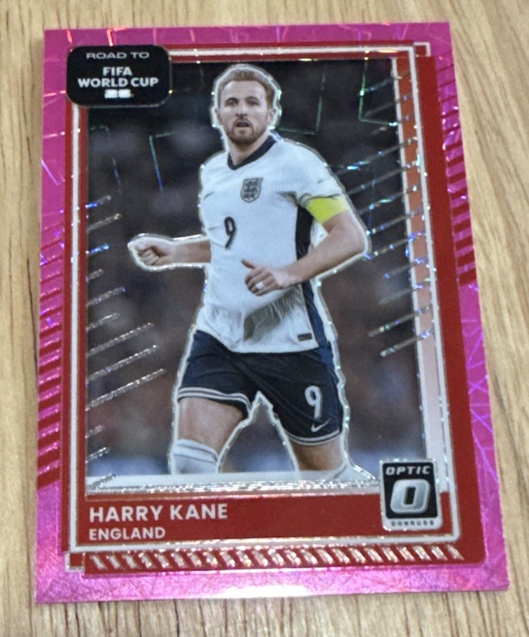 2025-26 Donruss Road to FIFA World Cup - Harry Kane #62 Optic Pink Velocity #/99