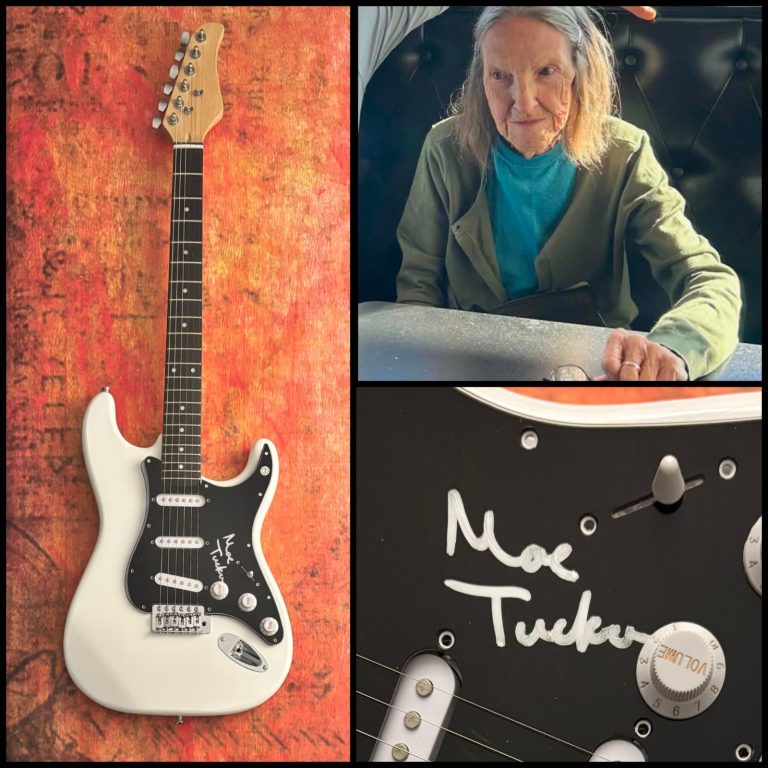 GFA The Velvet Underground Drummer  * MOE TUCKER *  Signed Electric Guitar COA