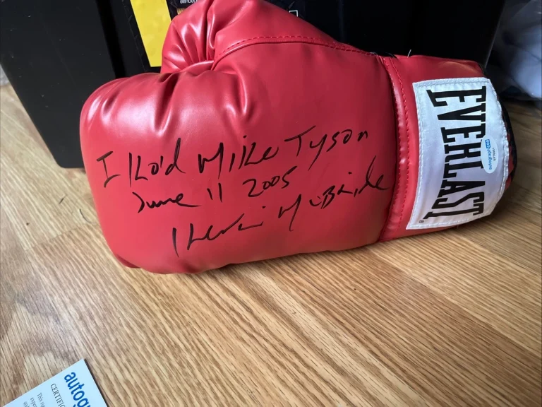 BOXER KEVIN MCBRIDE SIGNED AUTOGRAPHED GLOVE 🥊 ACOA KO MIKE TYSON INSCRIPTION