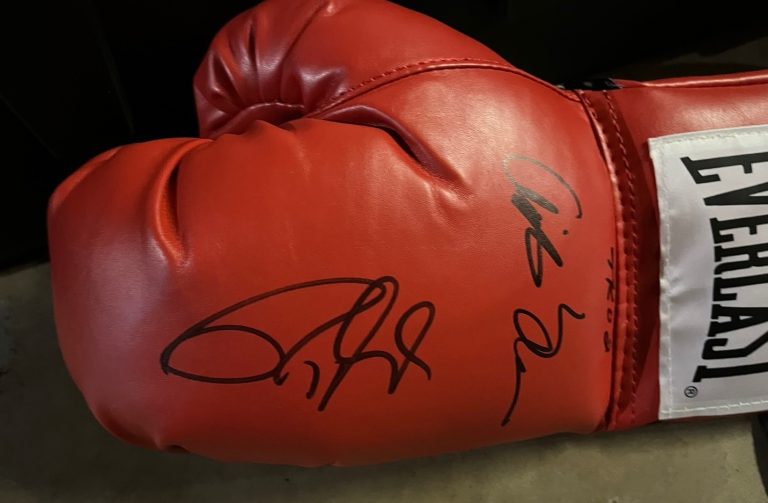 ANTONIO TARVER ROY JONES JR SIGNED AUTOGRAPHED BOXING GLOVE RARE JSA HOF INSCR