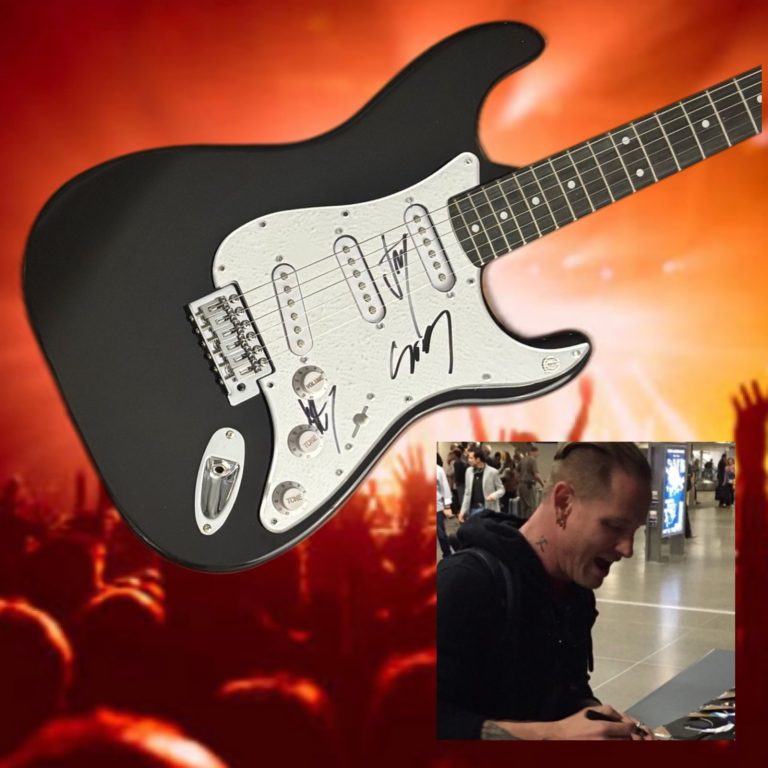 GFA Corey Taylor x3 Band  * SLIPKNOT *  Signed Electric Guitar PROOF COA