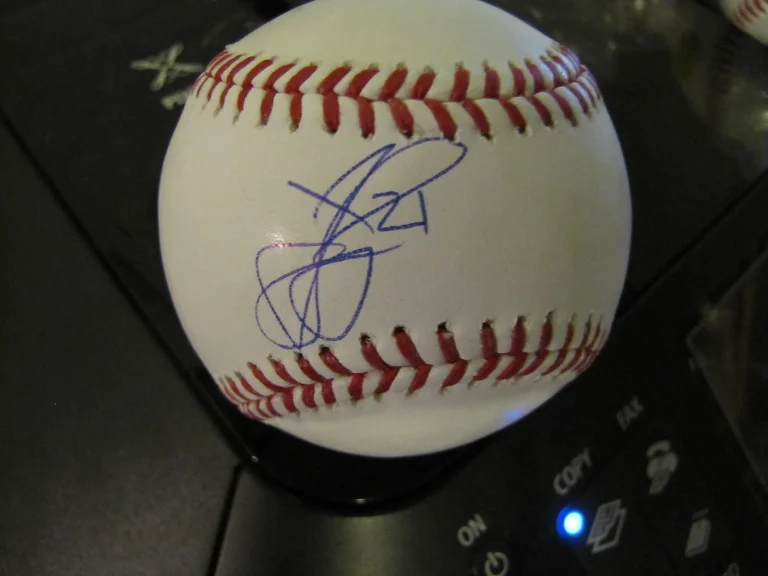 JAMES LONEY  TAMPA BAY RAYS   SIGNED OML BASEBALL