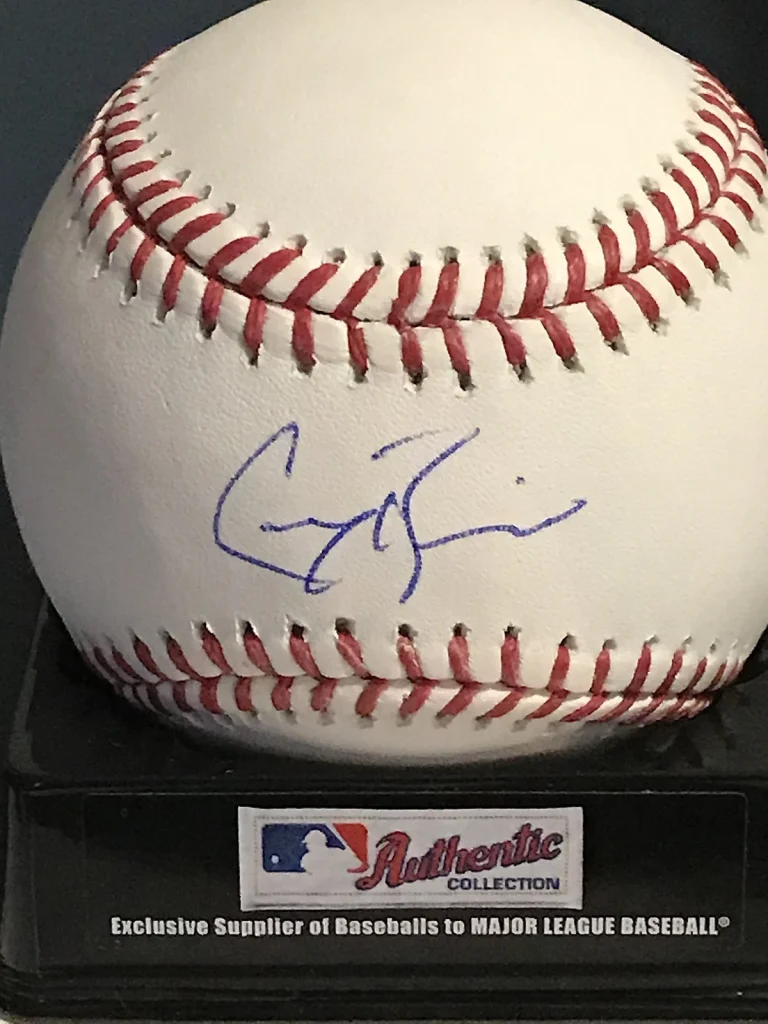 GREG BIRD   NEW YORK YANKEES  BECKETT AUTHENTICATED   SIGNED OML BASEBALL