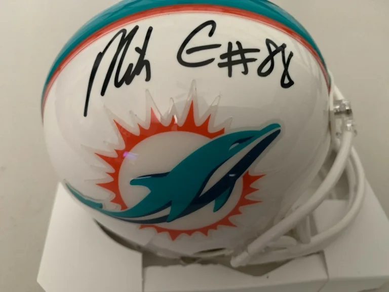 MIKE GESICKI  MIAMI DOLPHINS  BECKETT AUTHENTICATED  SIGNED RIDDELL MINI HELMET