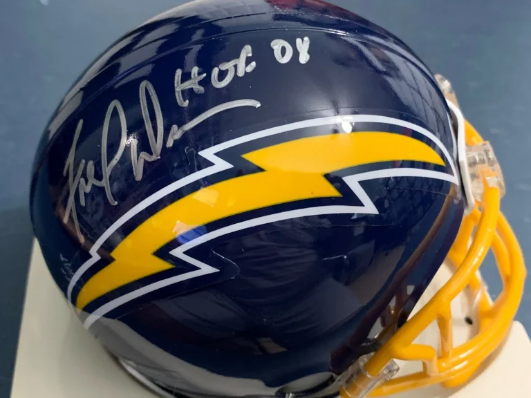 FRED DEAN  SAN DIEGO CHARGERS  HOF 08   SIGNED RIDDELL MINI HELMET