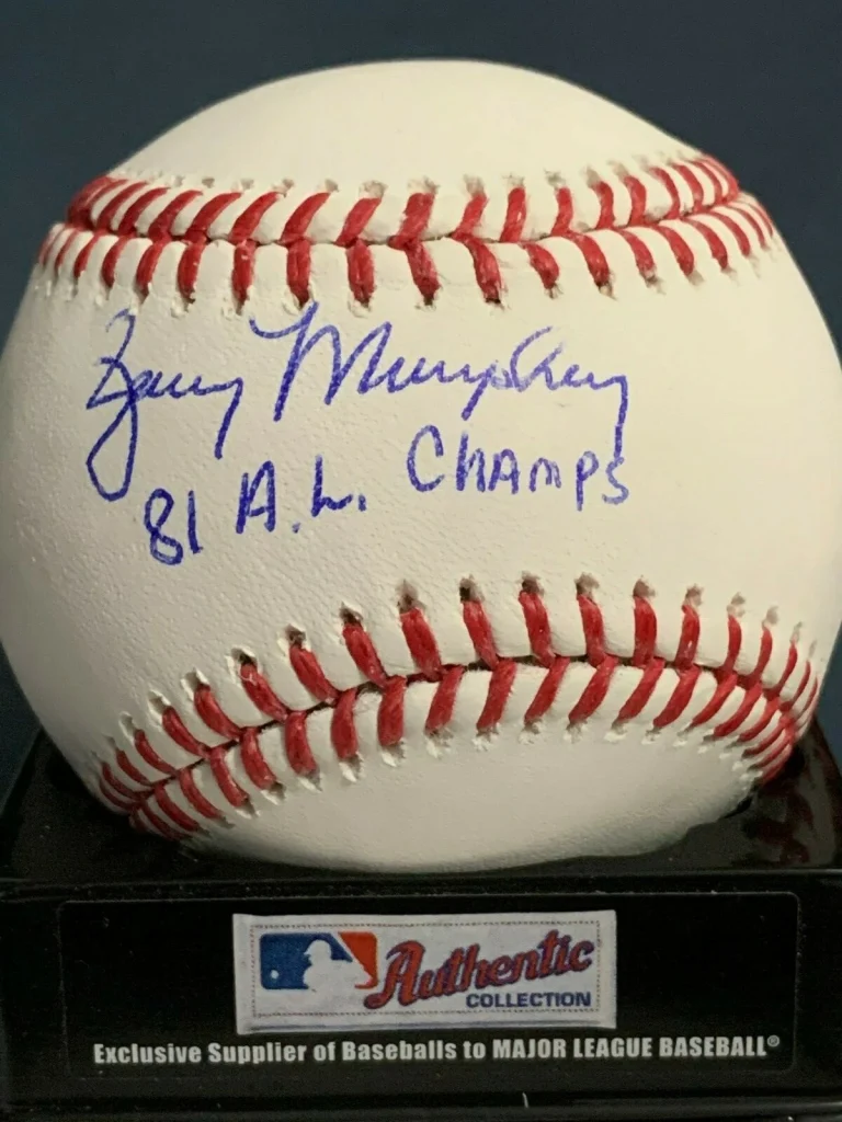 JERRY MUMPHREY  NEW YORK YANKEES  1981 AL CHAMPS  SIGNED OML BASEBALL