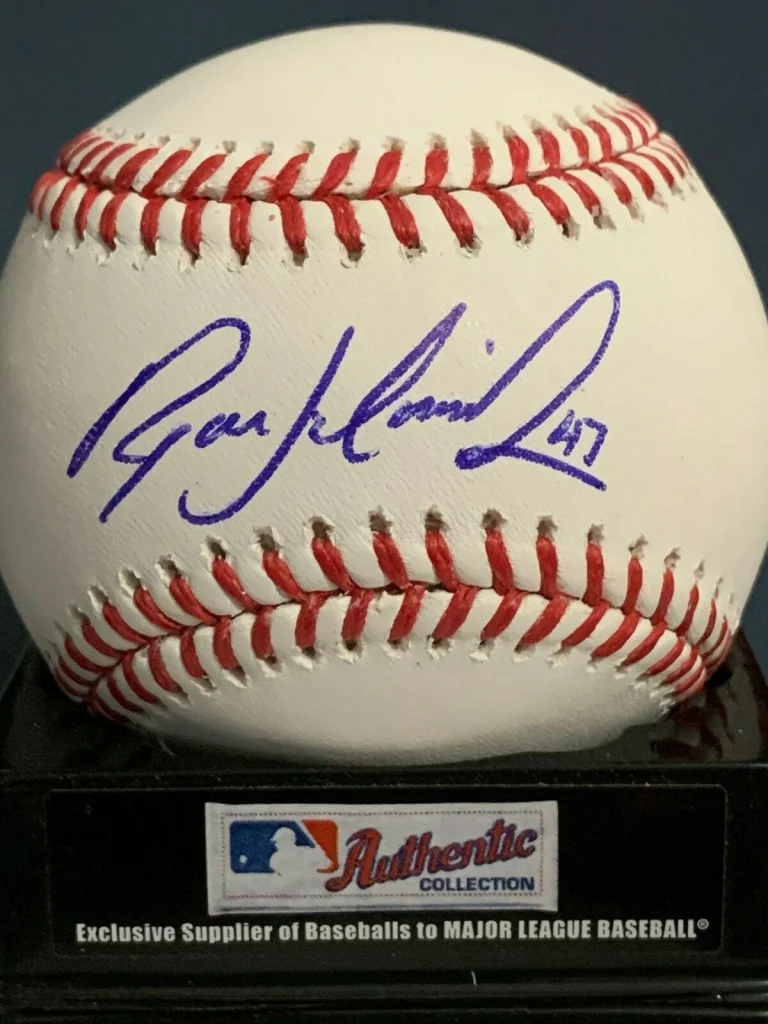 RYAN LUDWICK  PITTSBURGH PIRATES / CINCINNATI REDS  SIGNED OML BASEBALL