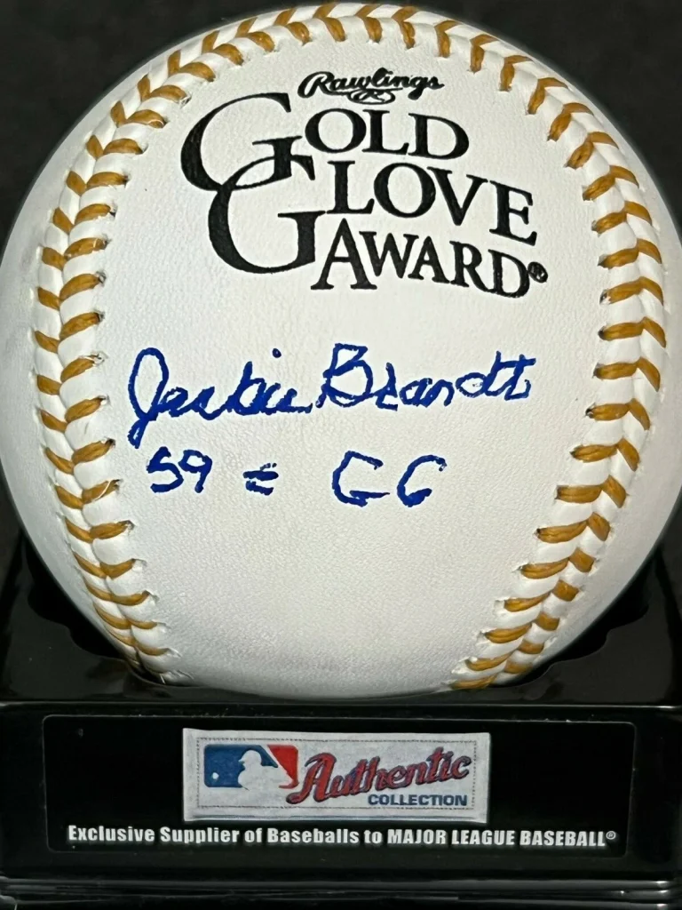 JACKIE BRANDT SAN FRANCISCO GIANTS 1959 GOLD GLOVE SIGNED  OML GOLD GLOVE BALL