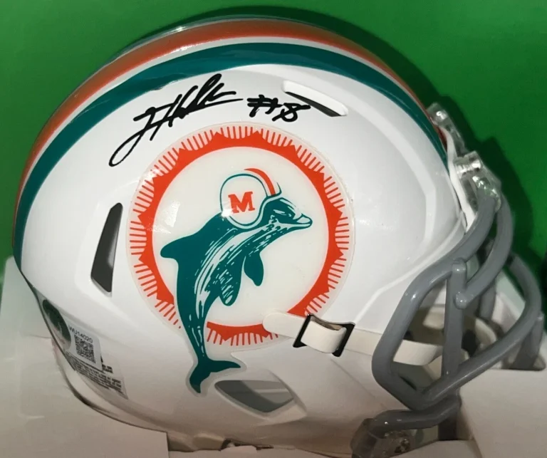 JEVON HOLLAND MIAMI DOLPHINS BECKETT AUTHENTICATED  THROWBACK SIGNED MINI HELMET