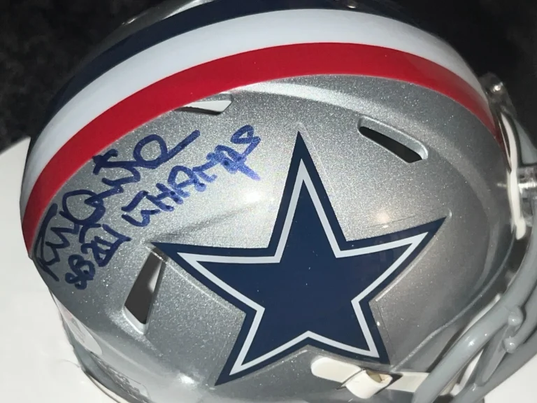 RANDY WHITE  DALLAS COWBOYS SB XII CHAMPS PSA SIGNED 76 THROWBACK MINI HELMET