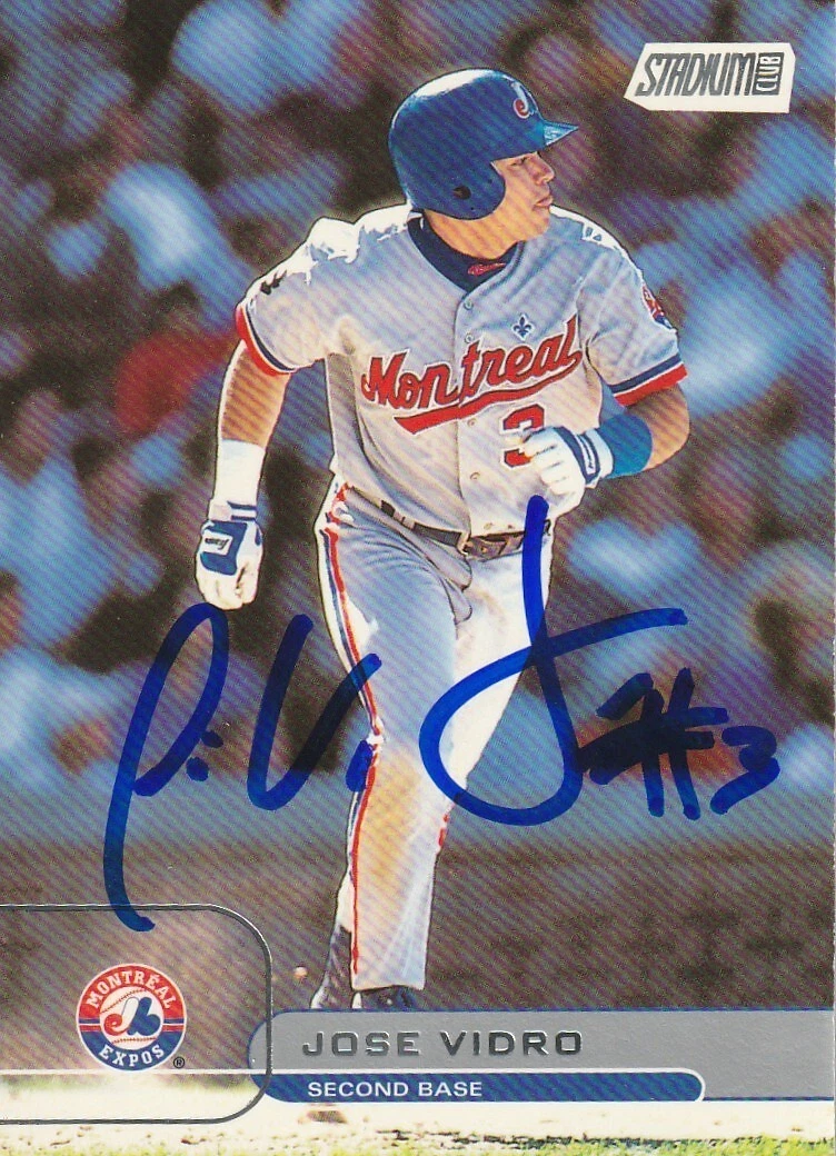 JOSE VIDRO MONTREAL EXPOS  SIGNED 2001 TOPPS STADIUM CLUB CARD #67