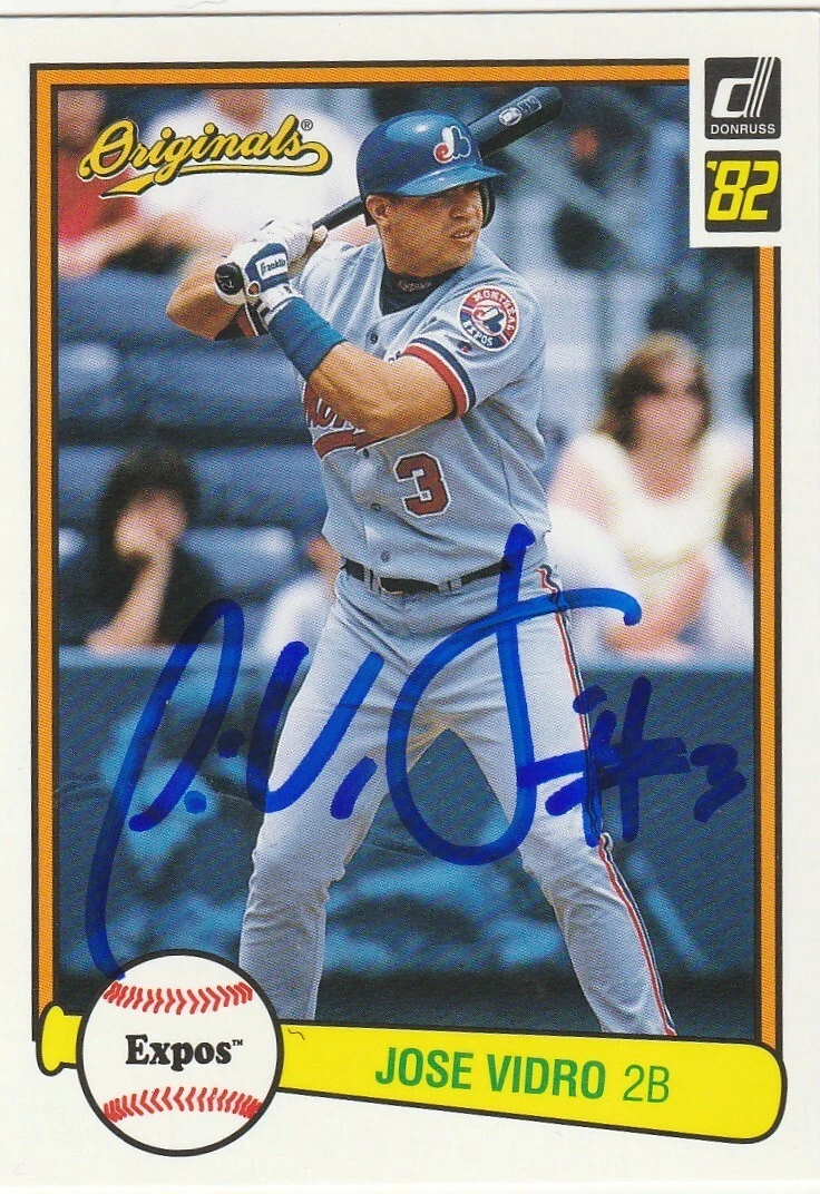 JOSE VIDRO MONTREAL EXPOS  SIGNED 2002 DONRUSS ORIGINALS CARD #86