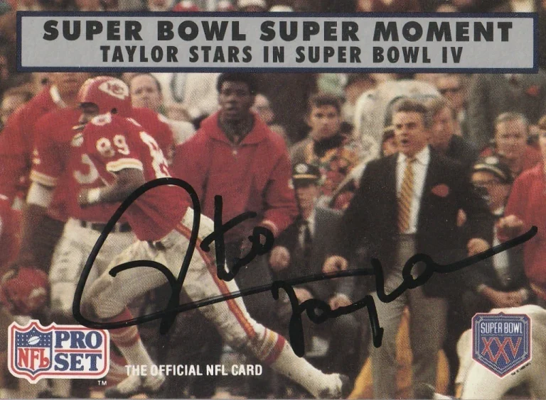 OTIS TAYLOR KANSAS CITY CHIEFS  SIGNED 1990 PRO SET CARD #139