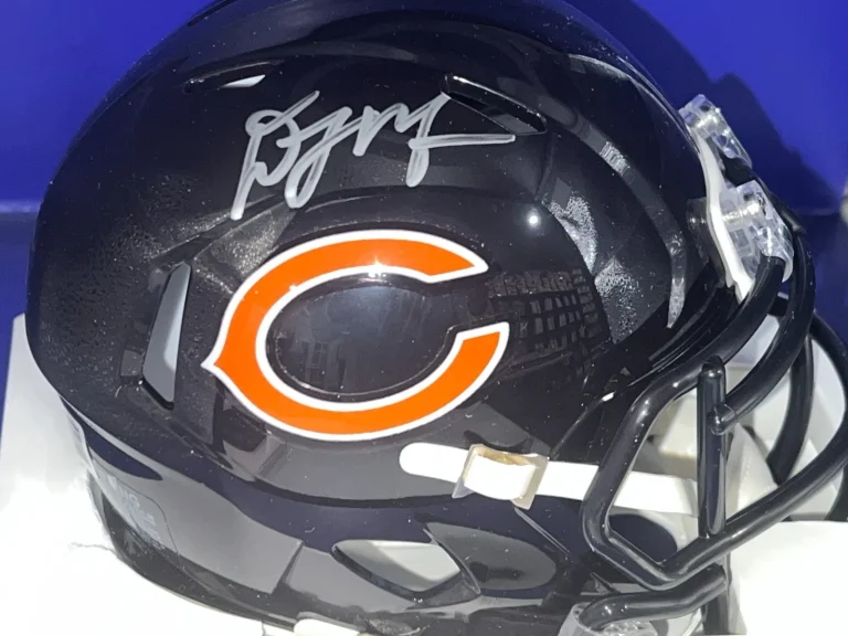 D.J. MOORE CHICAGO BEARS  BECKETT AUTHENTICATED  SIGNED MINI HELMET