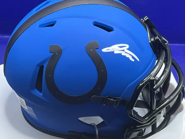 JONATHAN TAYLOR INDIANAPOLIS COLTS BECKETT AUTHENTICATED SIGNED RAVE MINI HELMET