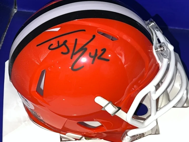 TERRY KIRBY CLEVELAND BROWNS PSA AUTHENTICATED  SIGNED MINI HELMET