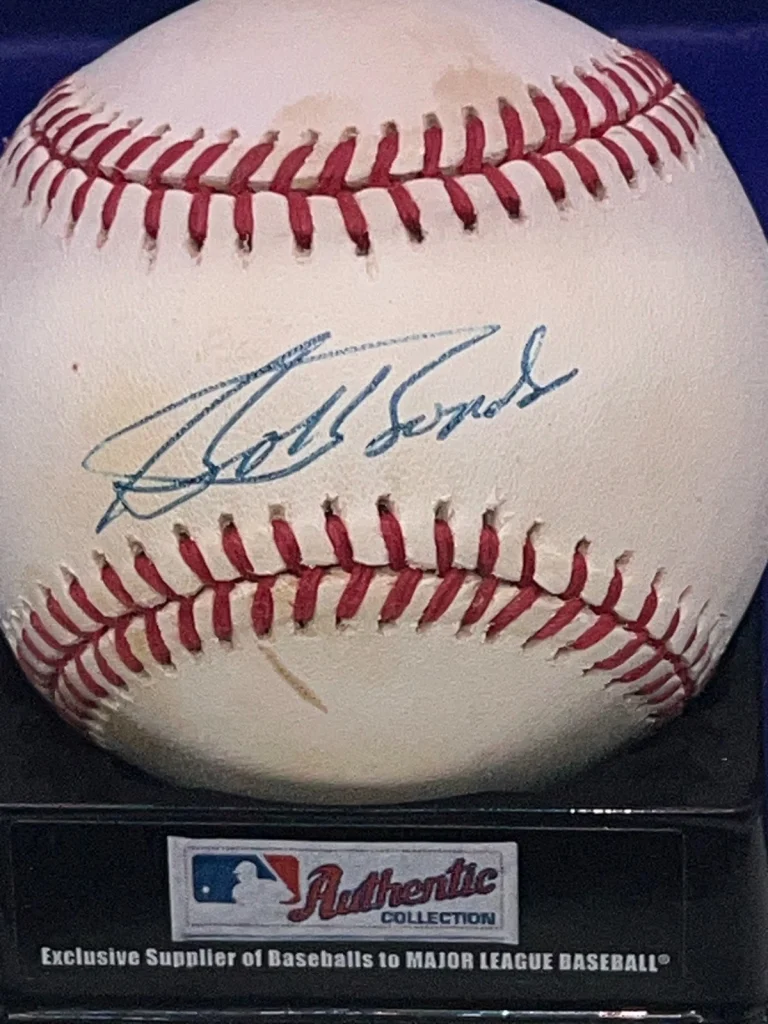 BOBBY BONDS NEW YORK YANKEES / CLEVELAND INDIANS SIGNED AMERICAN LEAGUE BASEBALL