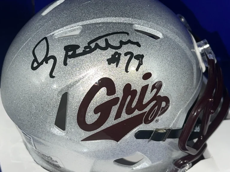 DOUG BETTERS MONTANA GRIZZLIES BECKETT AUTHENTICATED  SIGNED MINI HELMET