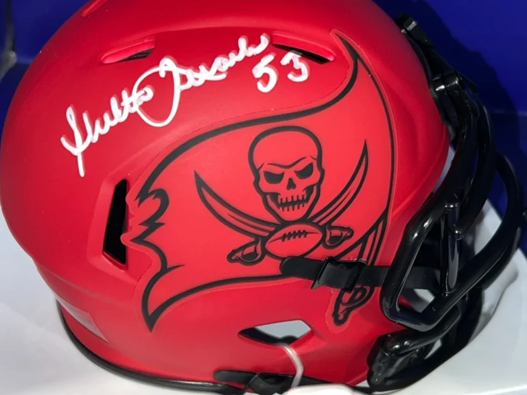 SHELTON QUARLES  TAMPA BAY BUCCANEERS  JSA AUTHENTICATED SIGNED RAVE MINI HELMET