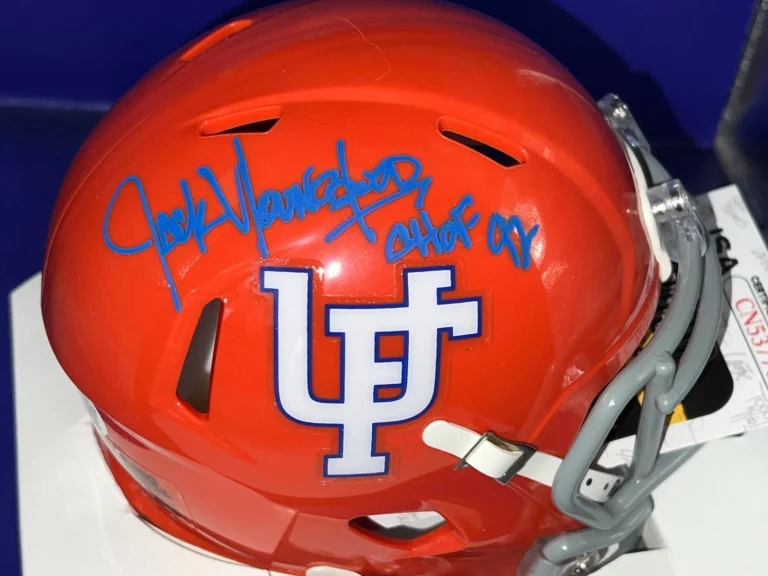 JACK YOUNGBLOOD FLORIDA GATORS CHOF 92  JSA AUTHENTICATED THROW BACK MINI HELMET