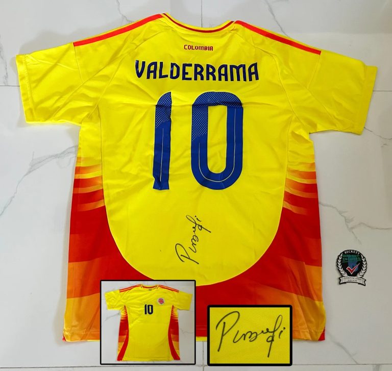 A Carlos Pibe Valderrama Signed Jersey Colombia Beckett BAS 2 COA