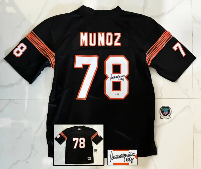 Anthony Munoz Signed Jersey Cincinnati Bengals Beckett BAS 1 COA
