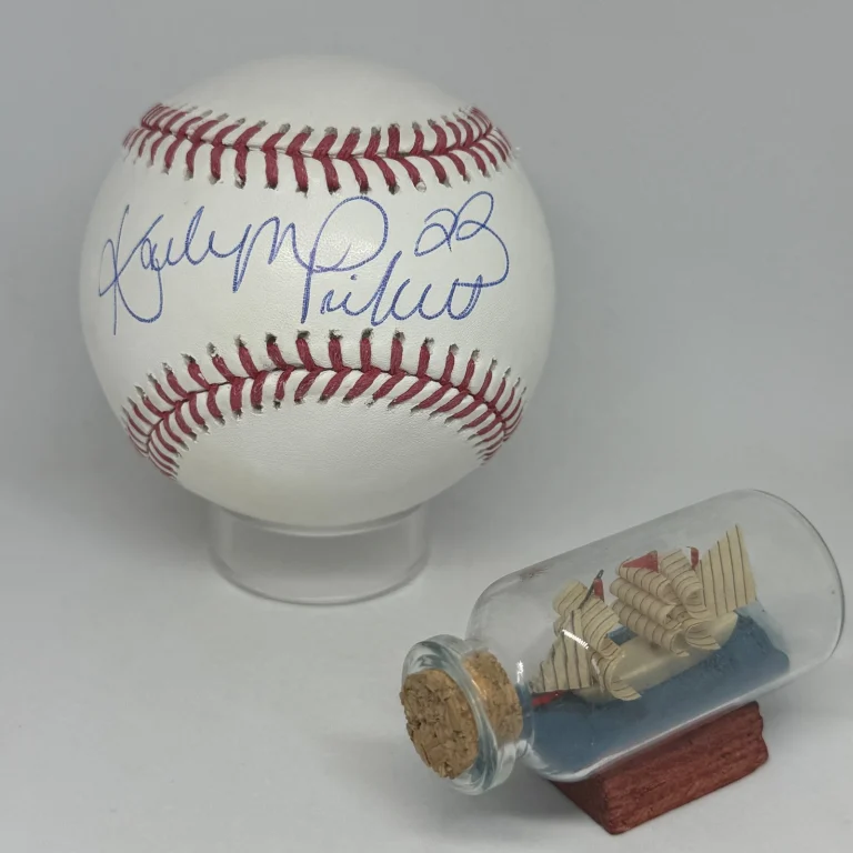 Karlyn Pickens signed Rawlings OML Baseball JSA COA NCAA Softball Auto A4555