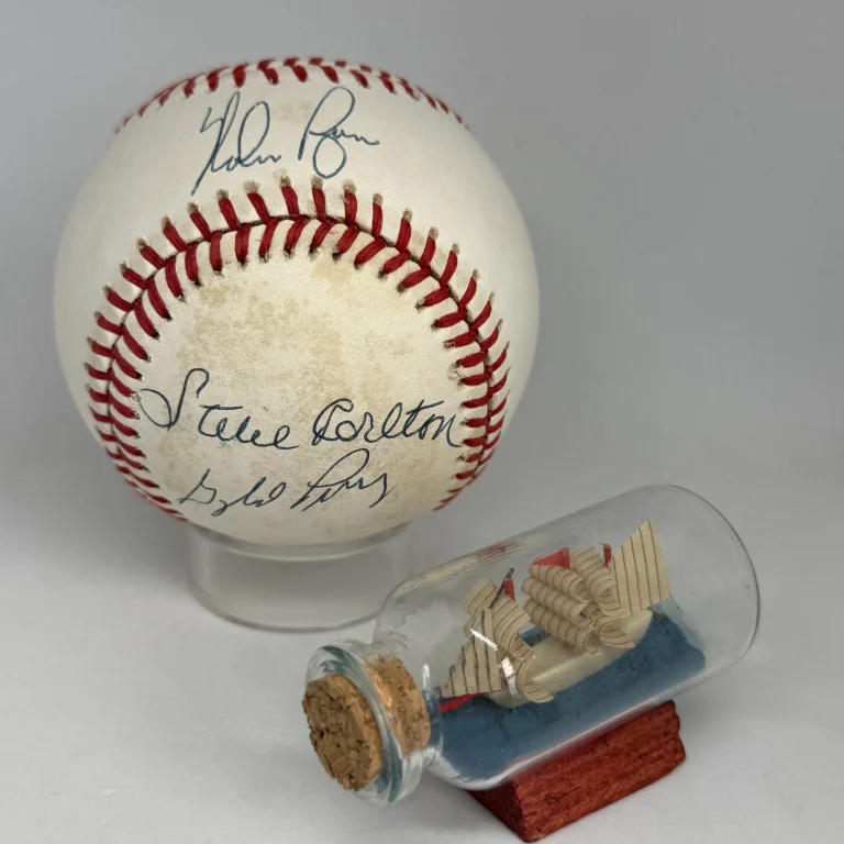 Tom Seaver Nolan Ryan Steve Carlton signed Rawlings Baseball JSA 300 Win A4622