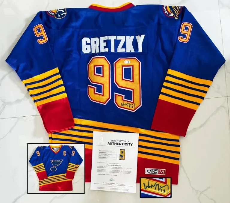 Wayne Gretzky Signed Jersey St. Louis Blues Beckett BAS 1 COA