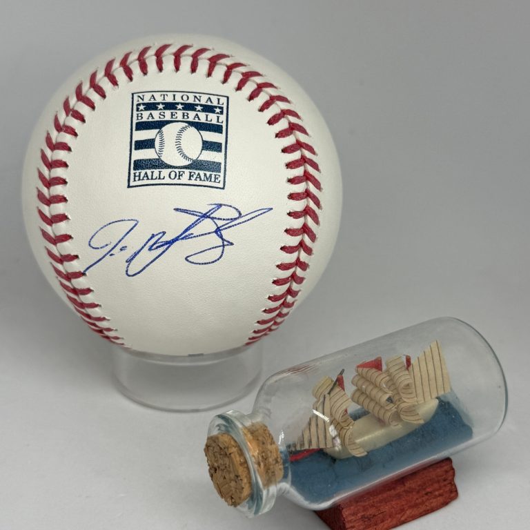 Ivan Rodriguez signed Rawlings HOF Logo Baseball JSA COA Rangers HOF Auto A4658
