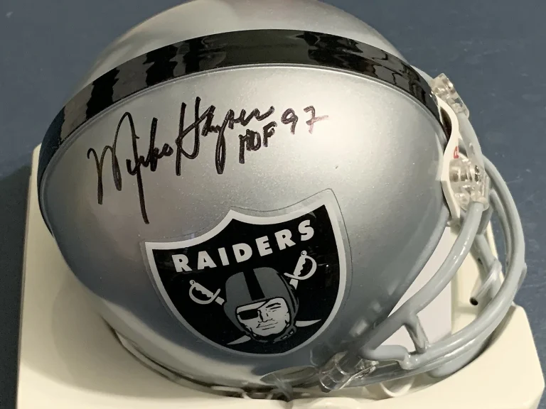 MIKE HAYNES  OAKLAND RAIDERS  HOF 97  SIGNED MINI HELMET
