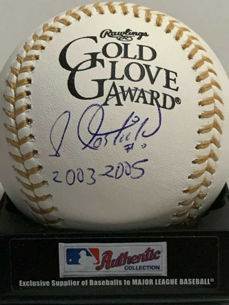 LUIS CASTILLO  FLORIDA MARLINS  2003-2005  SIGNED GOLD GLOVE BASEBALL