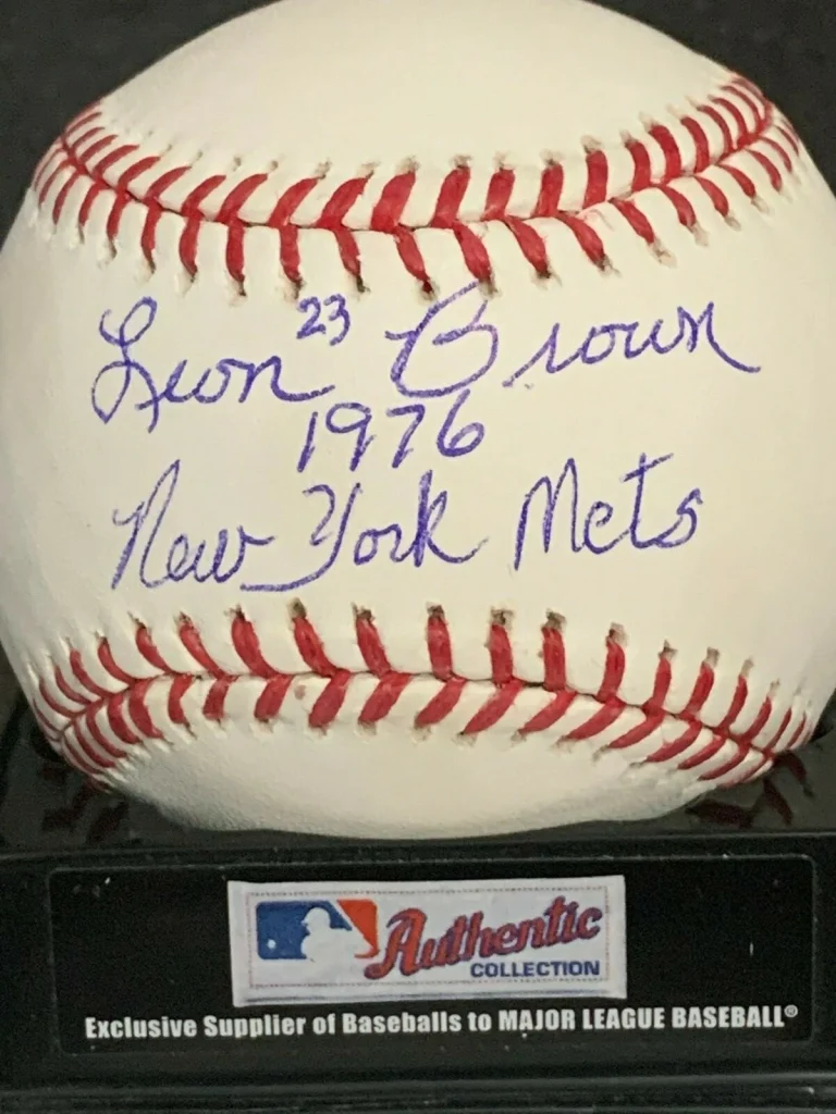 LEON BROWN  NEW YORK METS 1976   SIGNED OML BASEBALL