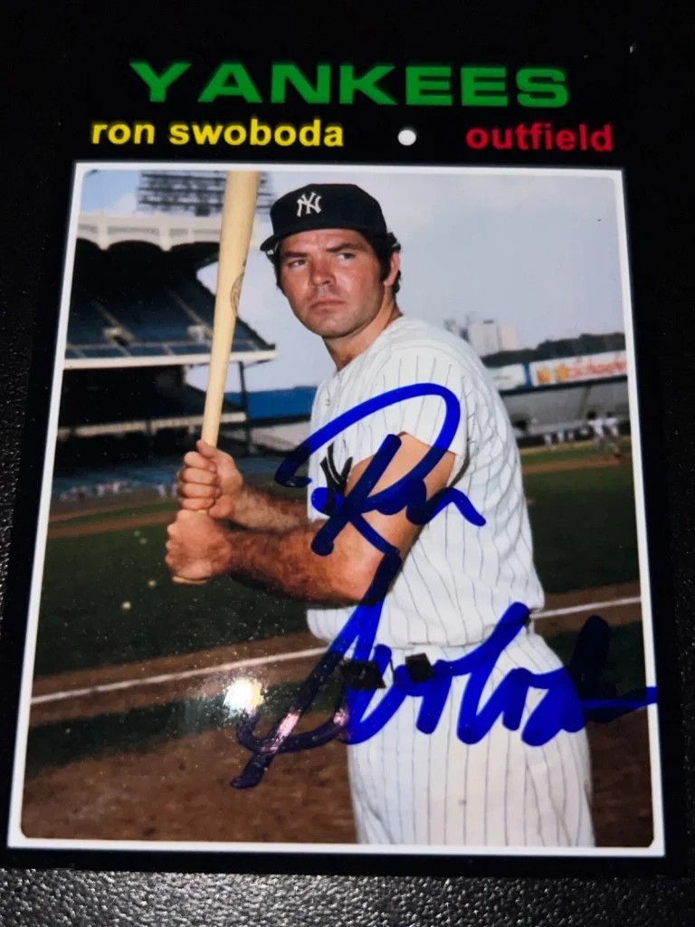 RON SWOBODA  NEW YORK YANKEES  SIGNED 1971  STYLE CUSTOM CARD