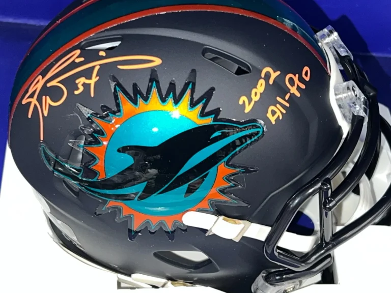 RICKY WILLIAMS MIAMI DOLPHINS 2002 ALL PRO PSA AUTHEN SIGNED RIVALRY MINI HELMET
