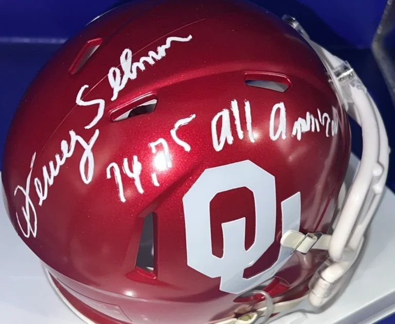 DEWEY SELMON OKLAHOMA SOONERS 74,75 ALL AMERICAN BECKETT SIGNED MINI HELMET