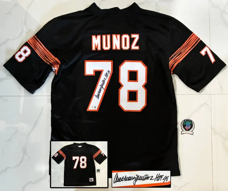 Anthony Munoz Signed Jersey Cincinnati Bengals Beckett BAS COA