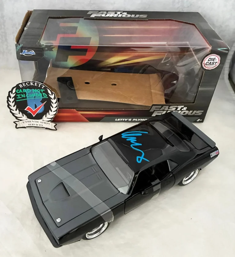 Michelle Rodriguez Signed Diecast Car 1:24 Fast & Furious 1970 Plymouth Barra...