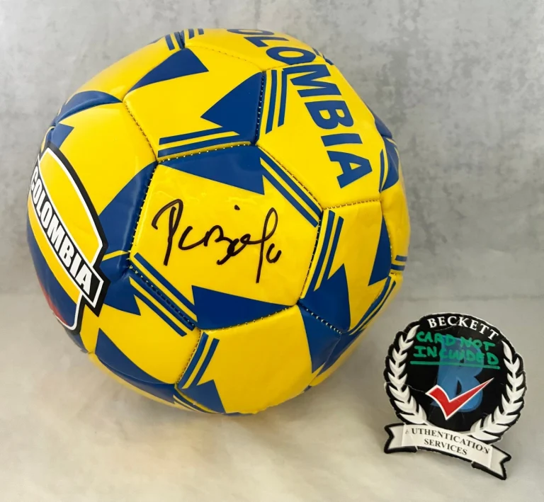 Pibe Carlos Valderrama Signed Soccer Ball Colombia Beckett BAS 3 COA