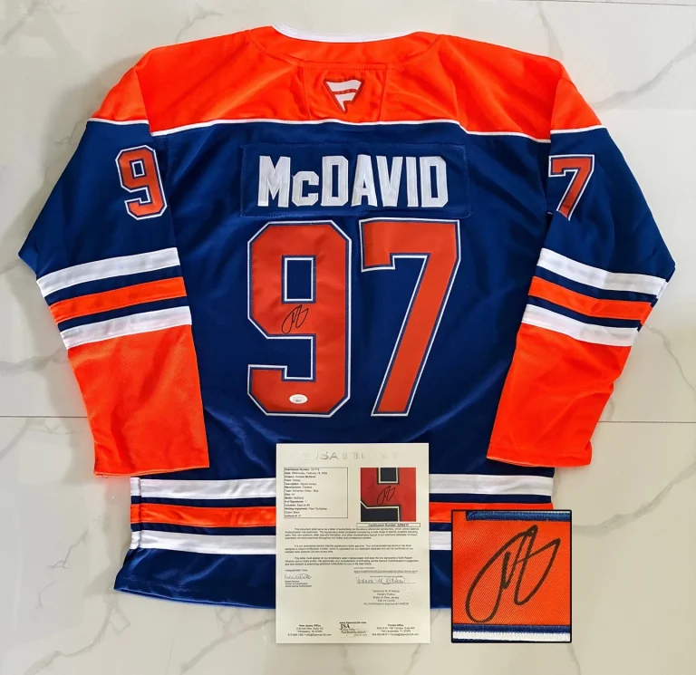 Connor McDavid Signed Jersey Edmonton Oilers JSA COA