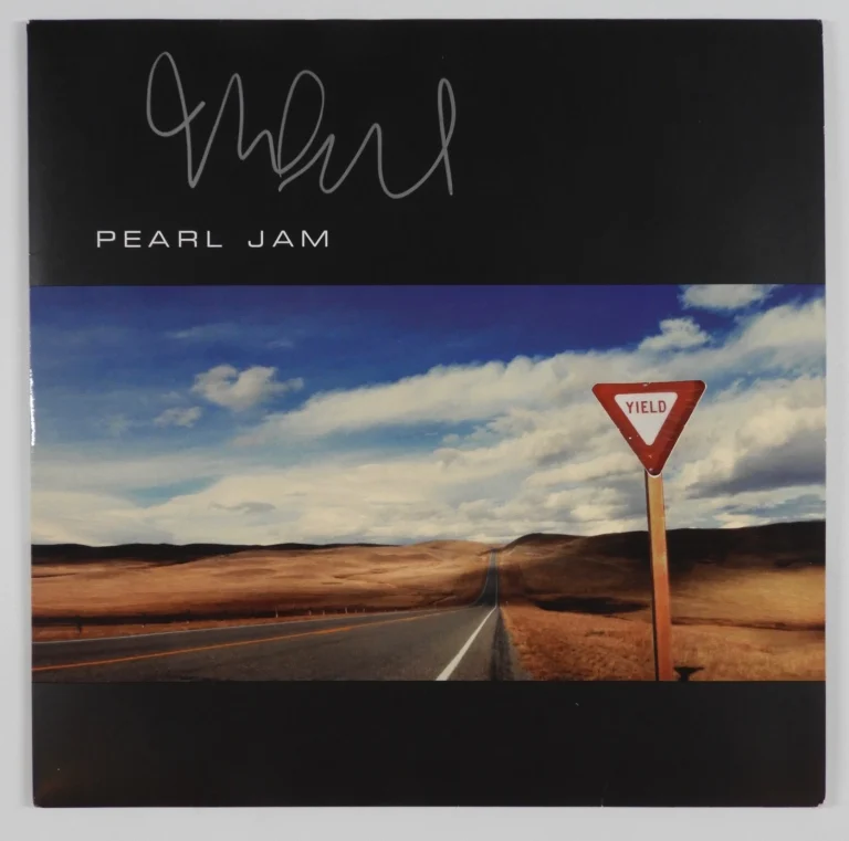 Pearl Jam Mike McCready Signed Autograph JSA Vinyl Record Album Yield