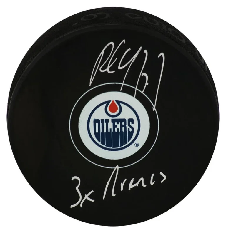 Paul Coffey Signed Edmonton Oilers Logo Hockey Puck w/3x Norris - (SCHWARTZ COA)