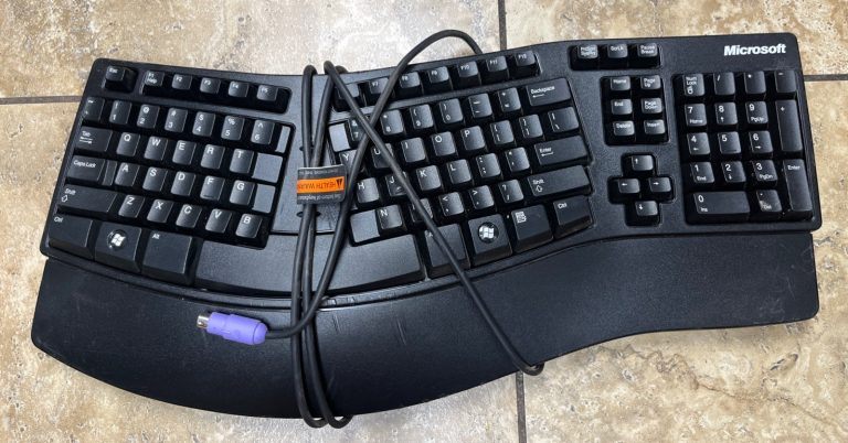 Vintage Microsoft KU-0045 Natural Keyboard Elite Ergonomic ps2 BLACK Wired