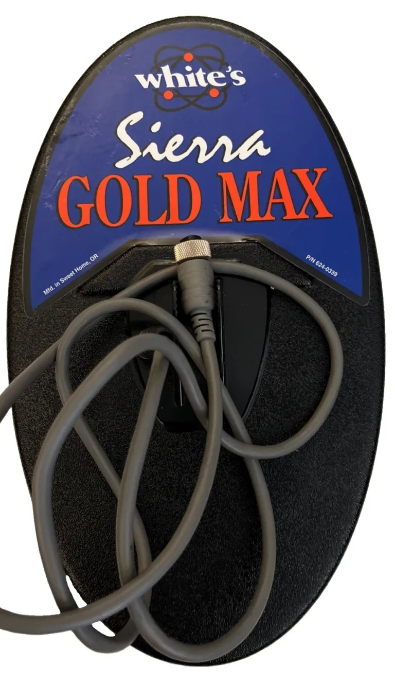 White's Metal Detector 8