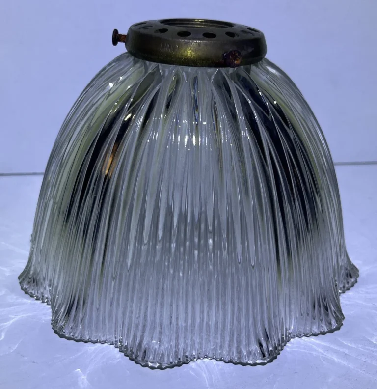 Antique Clear Ribbed Scalloped Edge Glass Lamp Shade  2.25